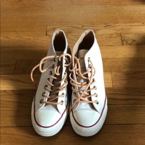 White heeled converse